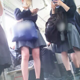 【Pcolle】体調が悪くなった制服JKに背後からカメラが迫る